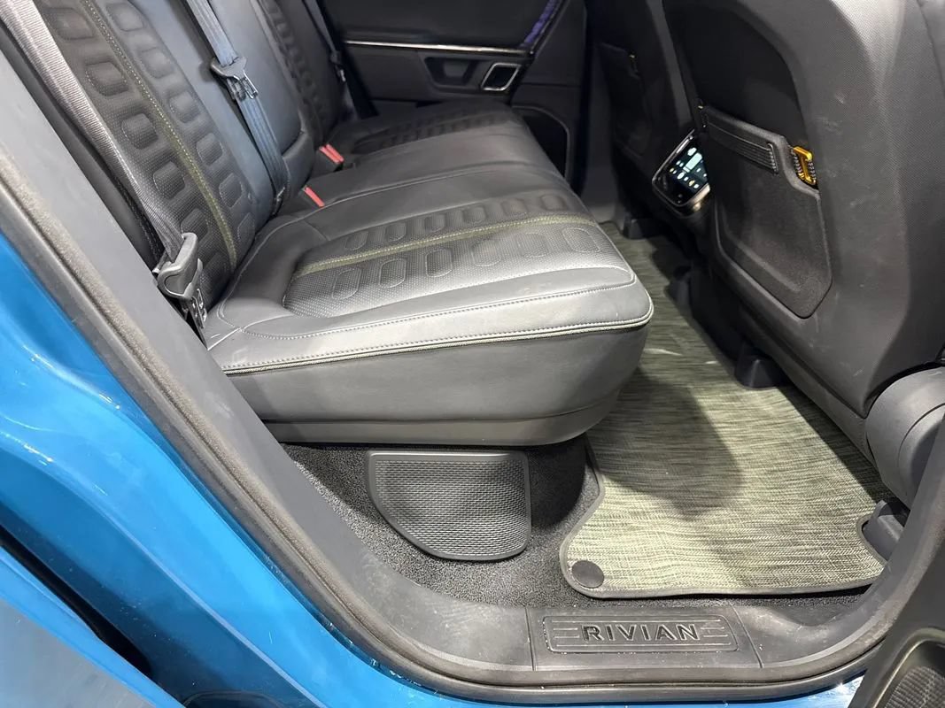 Used 2022 Rivian R1T Adventure AWD/4WD image 92