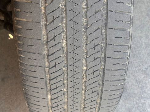 Used 2023 Dodge Durango GT image 3