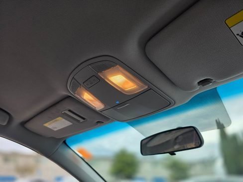 Used 2015 Hyundai Sonata SE image 17