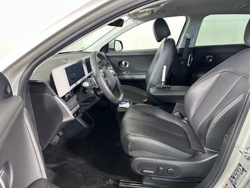Used 2023 Hyundai Ioniq 5 SEL image 11