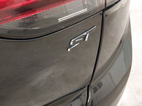 Certified 2021 Buick Envision Essence w/ Technology Package I image 33