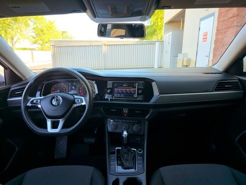 Used 2019 Volkswagen Jetta S w/ Driver Assistance Package FWD image 16