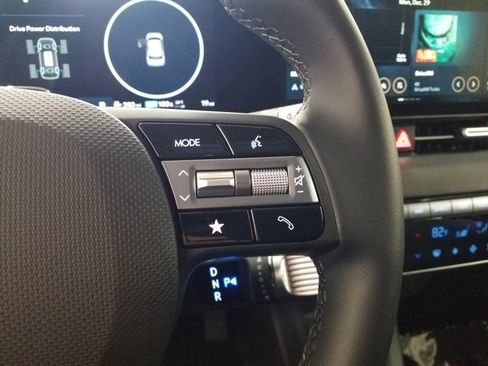 Certified 2025 Hyundai Ioniq 5 SEL image 6