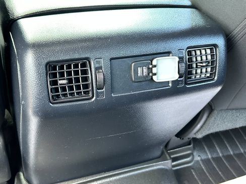 Used 2019 Toyota Tundra SR5 AWD/4WD image 19
