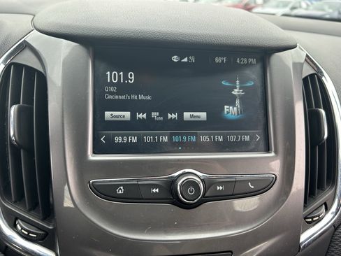 Used 2017 Chevrolet Cruze LT w/ RS Package image 12