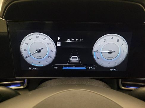 Used 2025 Hyundai Elantra SEL image 23