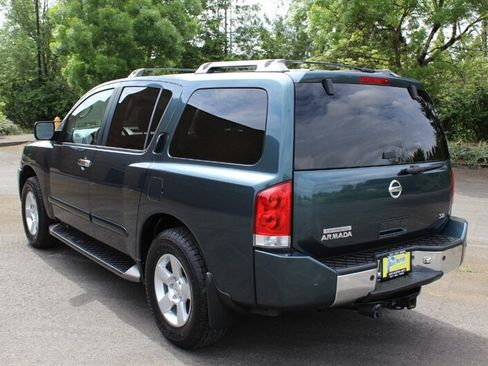 Used 2004 Nissan Armada SE w/ (BOS) Bose Pkg AWD/4WD image 3