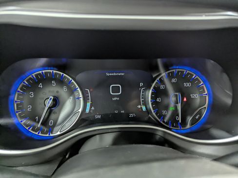 New 2026 Chrysler Voyager LX image 19