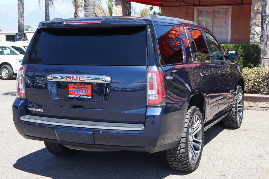 Used 2018 GMC Yukon Denali w/ Denali Ultimate Package AWD/4WD image 8