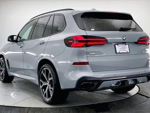 Used 2025 BMW X5 M60i image 12