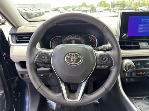 Used 2024 Toyota RAV4 XLE w/ Convenience Package AWD/4WD image 17