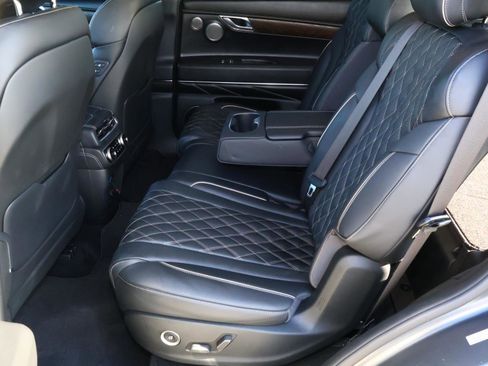 Used 2023 Genesis GV80 3.5T w/ Prestige Matte Package image 21