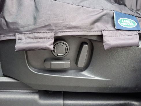 Used 2024 Land Rover Defender 110 S image 12