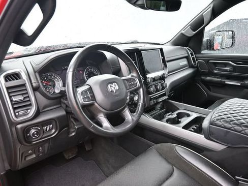 Used 2022 RAM 1500 Laramie AWD/4WD image 18