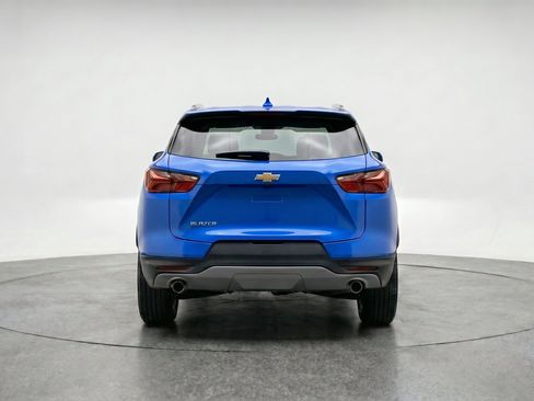 Used 2025 Chevrolet Blazer LT FWD image 7