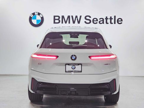 New 2026 BMW iX xDrive45 w/ M Sport Package image 5