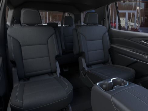 New 2026 Chevrolet Traverse LT w/ Sun and Wheel Package AWD/4WD image 17