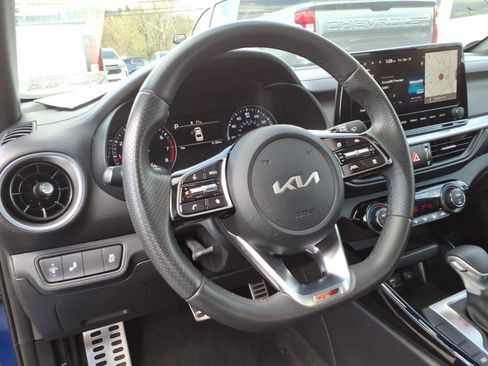 Used 2024 Kia Forte GT-Line image 8