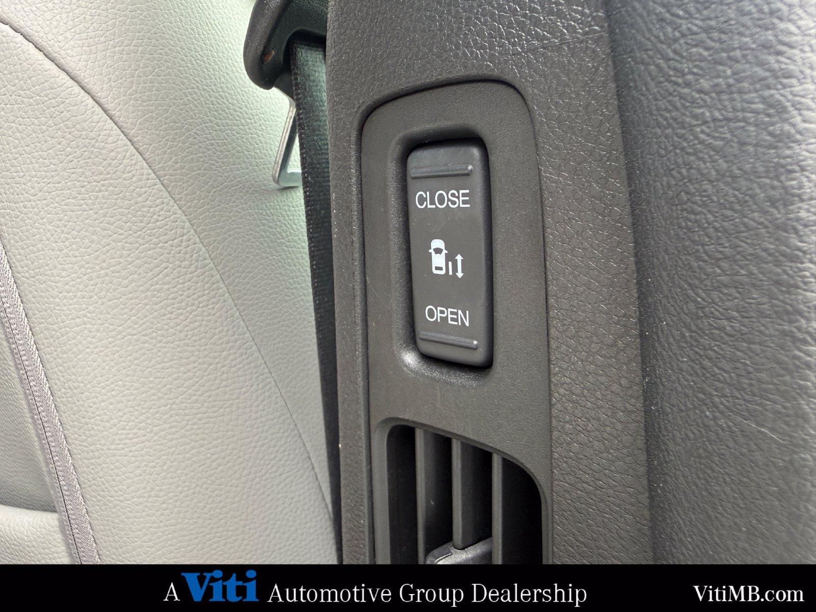 Used 2020 Honda Odyssey Elite image 27