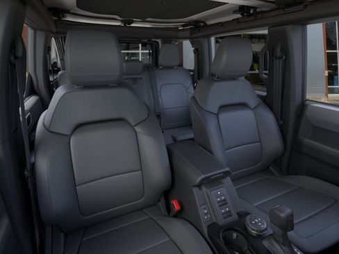 New 2026 Ford Bronco Big Bend w/ Black Diamond Package AWD/4WD image 10