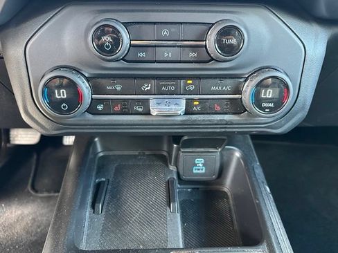 Certified 2025 Ford Bronco Outer Banks AWD/4WD image 21