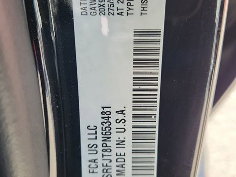 Certified 2023 RAM 1500 Laramie image 17