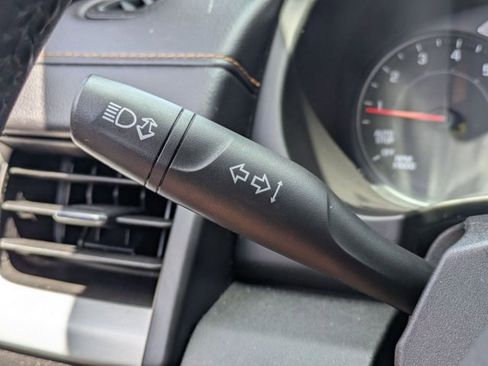 Used 2019 GMC Terrain SLE w/ Driver Convenience Package FWD image 12