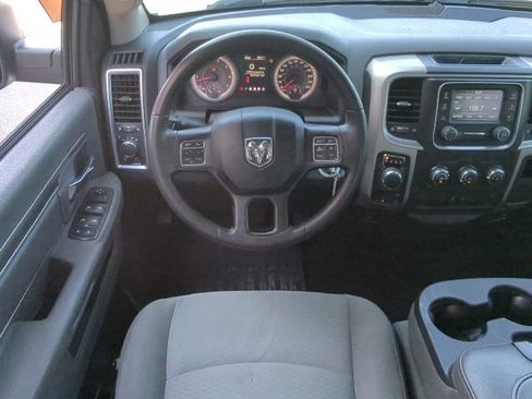 Used 2015 RAM 1500 Classic SLT AWD/4WD image 7