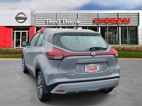 Certified 2023 Nissan Kicks SV image 5