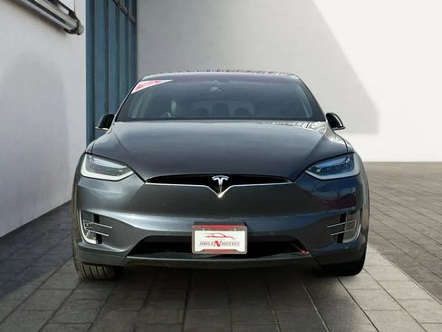 Used 2016 Tesla Model X Performance image 7