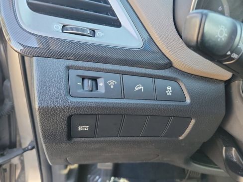 Used 2014 Hyundai Santa Fe Sport image 30