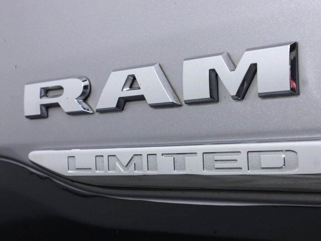 Used 2020 RAM 1500 Limited AWD/4WD image 44