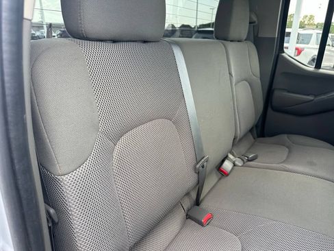 Used 2019 Nissan Frontier SV AWD/4WD image 23