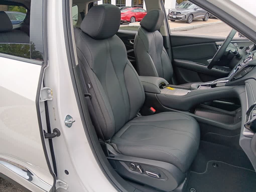 Used 2024 Acura RDX SH-AWD image 19