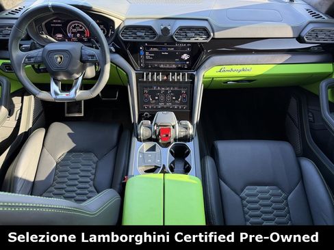 Used 2021 Lamborghini Urus image 17