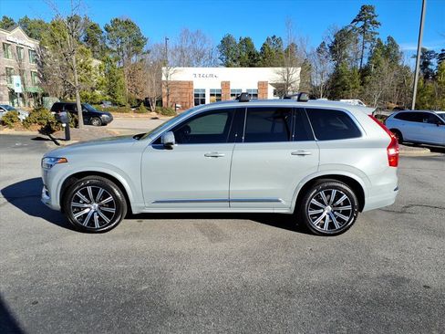 Used 2024 Volvo XC90 B6 Plus w/ Protection Package Premier image 9