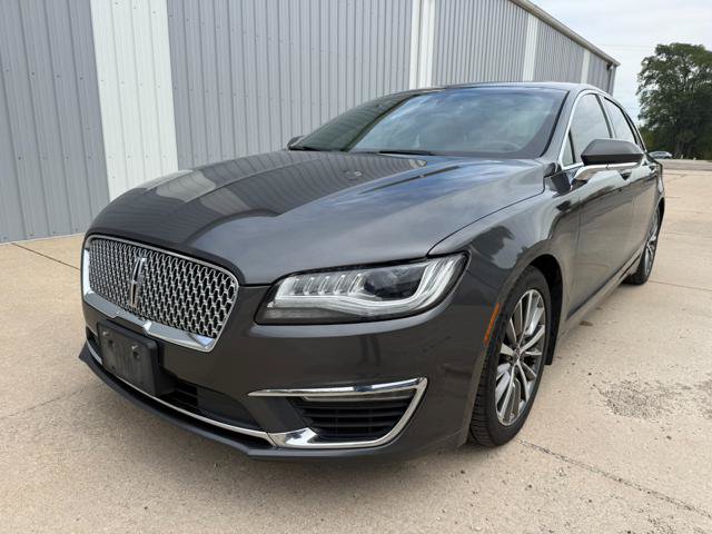Used 2017 Lincoln MKZ Select w/ Select Plus Package AWD/4WD image 3