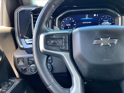 Used 2023 Chevrolet Silverado 1500 RST w/ Redline Edition AWD/4WD image 23