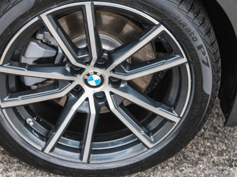 Used 2019 BMW 330i Sedan w/ Driving Assistance Package RWD image 10