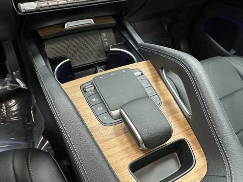 Certified 2024 Mercedes-Benz GLE 350 4MATIC w/ AMG Line Exterior image 36