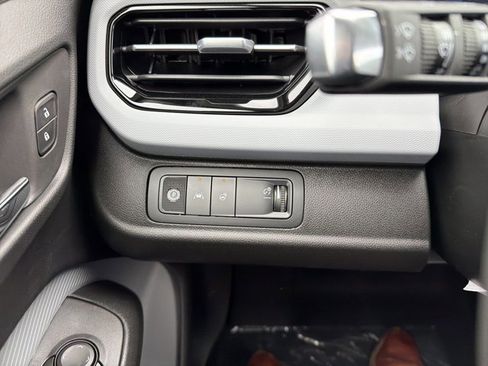 New 2027 Chevrolet Bolt LT w/ Comfort Package FWD image 14