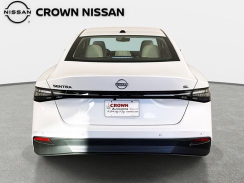 New 2026 Nissan Sentra SL w/ Floor Mat Package FWD image 6