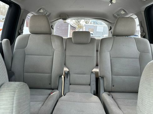 Used 2011 Honda Odyssey EX image 32