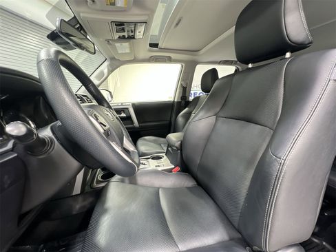 Used 2023 Toyota 4Runner Limited image 11