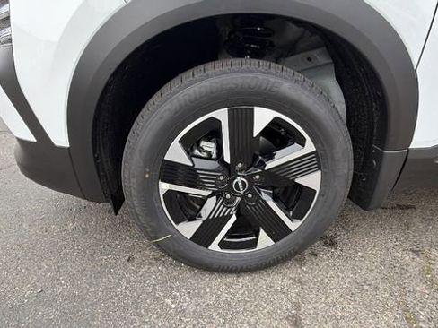 New 2026 Nissan Kicks SV w/ Cold Weather Package image 10