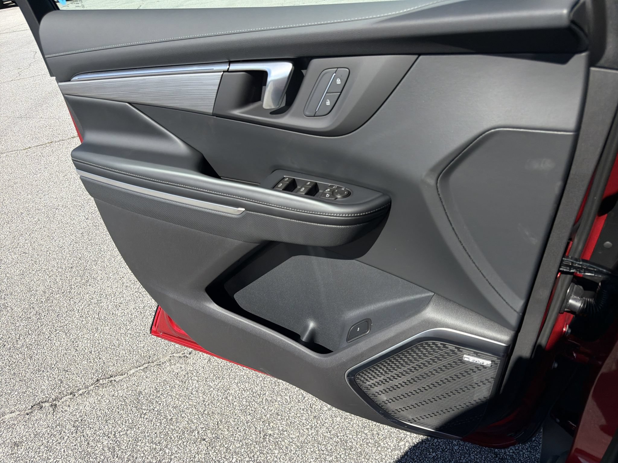 New 2027 Buick Enclave Preferred w/ LPO, Floor Liner Package FWD image 14