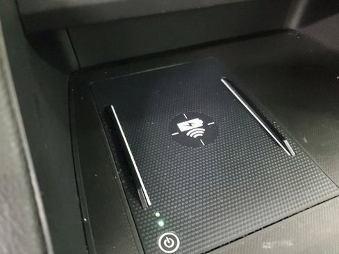 Certified 2024 Honda Pilot Touring image 24