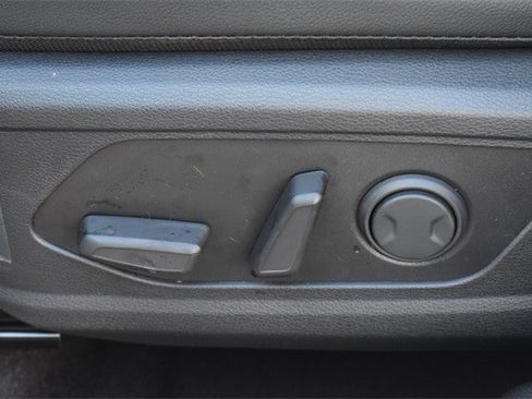 New 2026 Kia Sportage EX w/ EX Panoramic Sunroof Package image 22