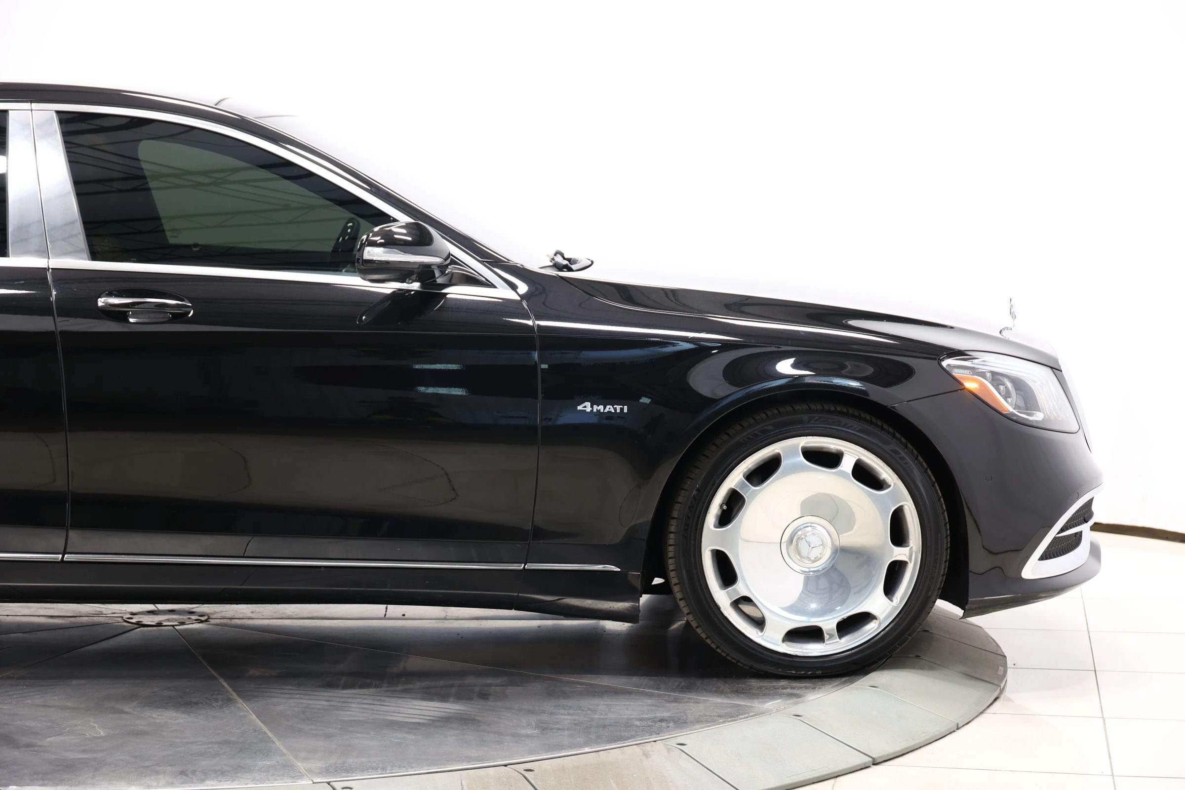Used 2019 Mercedes-Benz Maybach S 560 4MATIC image 92