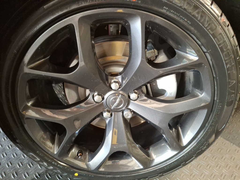 Used 2021 Chrysler 300 S w/ S Model Appearance Package RWD image 4